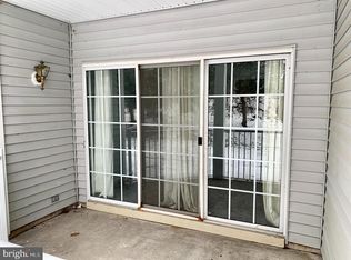 15 Lehavre Ct, Hamilton, NJ 08619