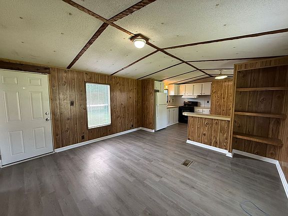 3rd image of 631 Holly Shelter Rd Lot 2