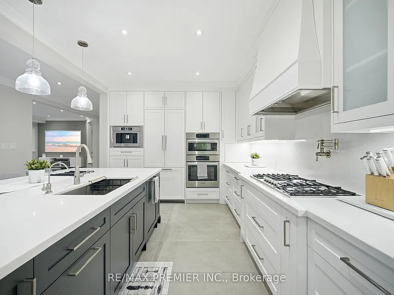 25 Andrew Hill Dr #2-& — Photo 11