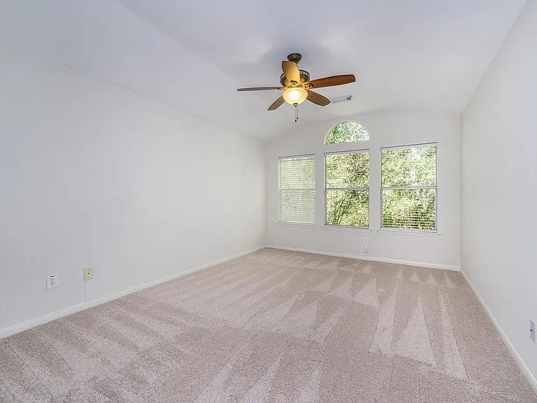 158 N Magnolia Pond Pl — Photo 12