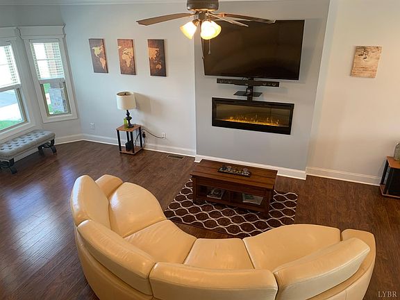 5th image of 114 Mallard Ln