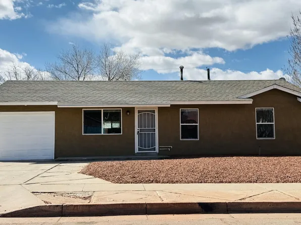 1025 Luthy Cir NE, Albuquerque, NM 87112