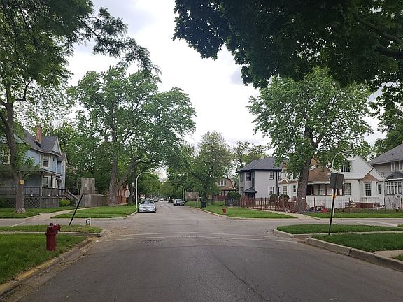4th image of 815 N Pine Ave