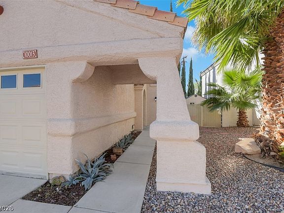 3rd image of 10013 Coral Sands Dr