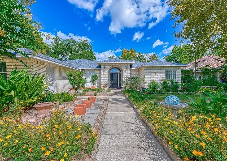 1st image of 5107 Diamond Springs Dr