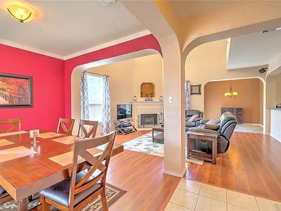 4th image of 5412 Buckskin Dr