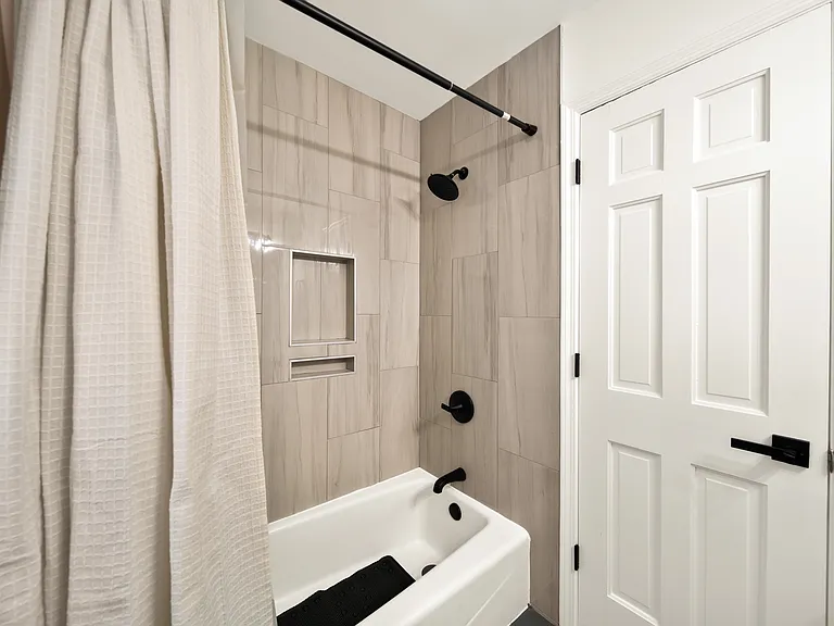 4506 Reva Way NE — Photo 25