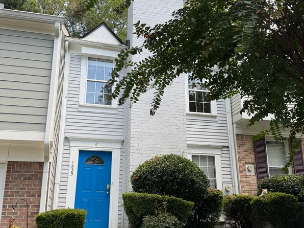 1535 Lancashire Pl, Norcross, GA 30093