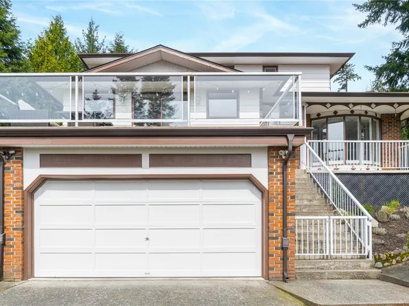 3270 Smugglers Hill Dr, Nanaimo, BC V9T 1H8