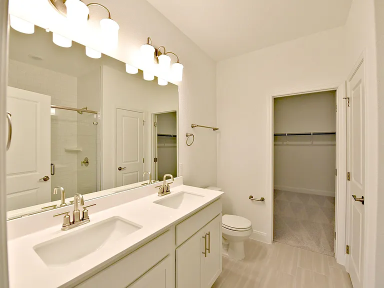 517 Scooter St — Photo 12