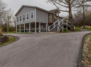 311 Turtle Cove Ln, Reeds Spring, MO 65737