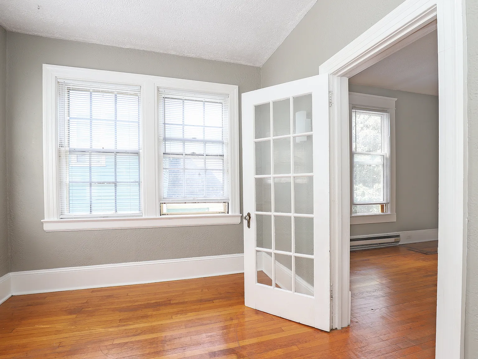1 bed, 725 sqft, $1,325 — Photo 3