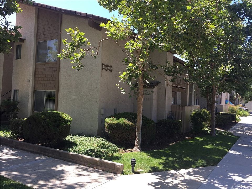1st image of 901 Golden Springs Dr Unit D4