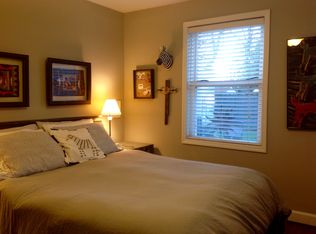 3008 Mountview Rd, Columbus, OH 43221