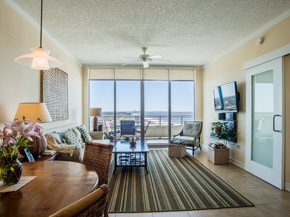 1st image of 2060 Beach Blvd