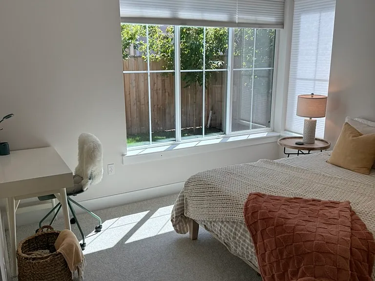2240 SE Caruthers St #101 — Photo 20