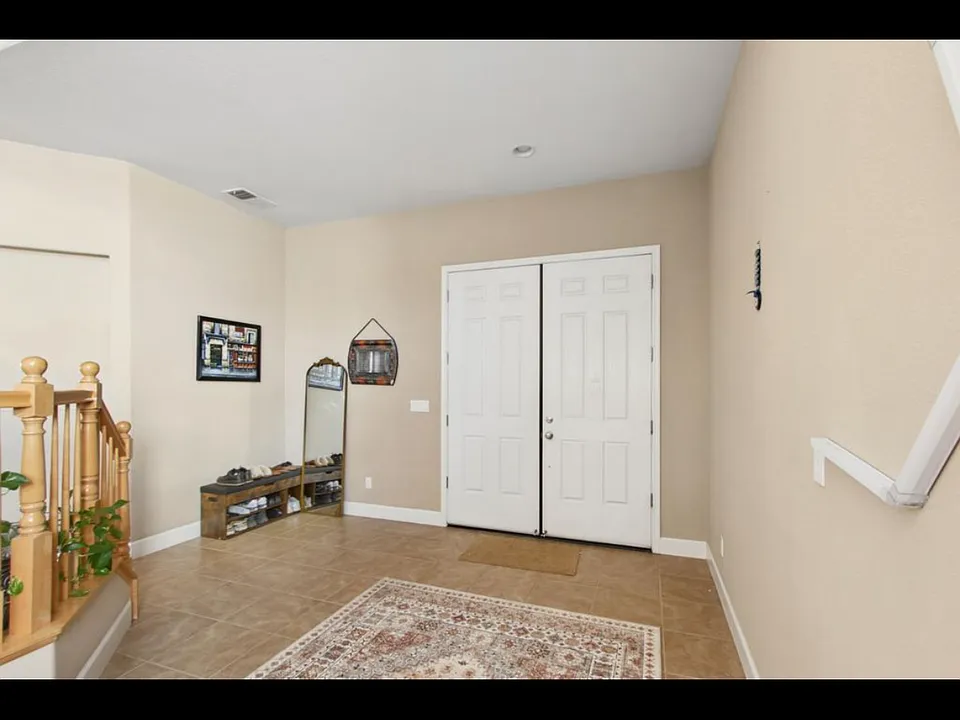 2625 Malibu Ct