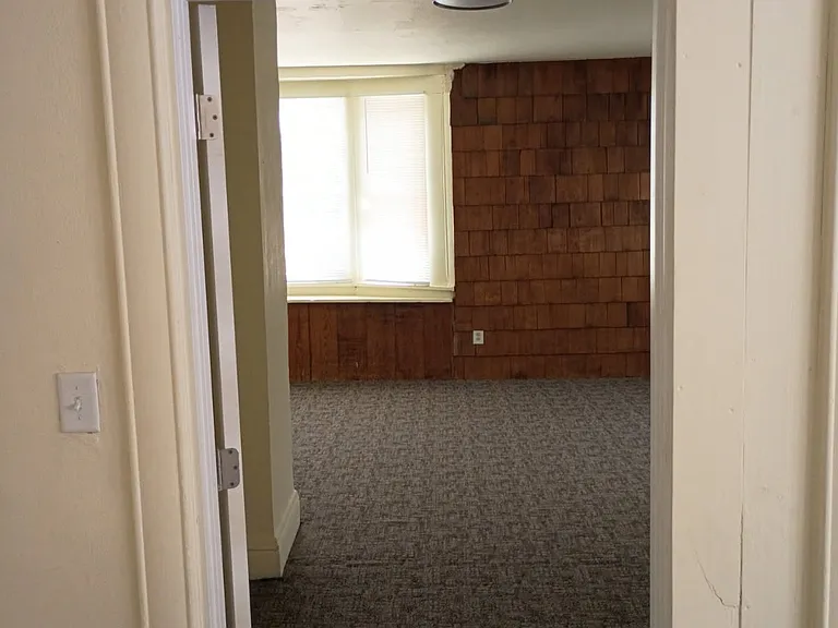 721 N 6th St #5 — Photo 7