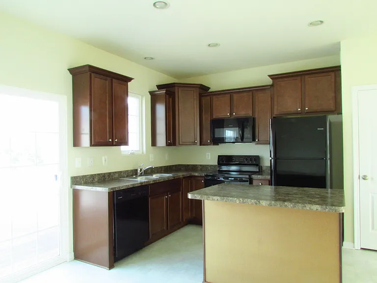 20559 Asheville Dr — Photo 1