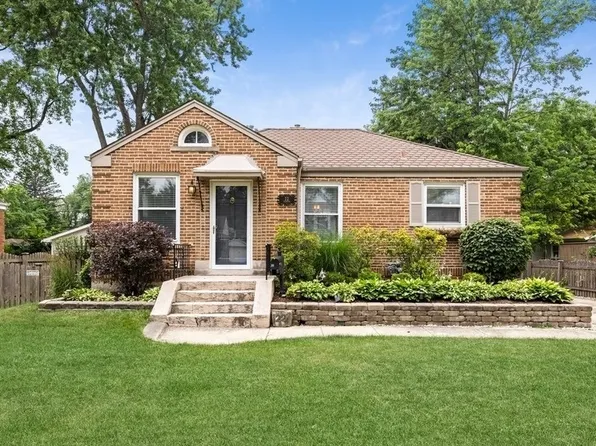 (undisclosed Address), Clarendon Hills, IL 60514