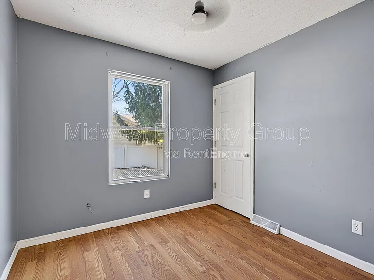 153 Bascom Dr — Photo 15