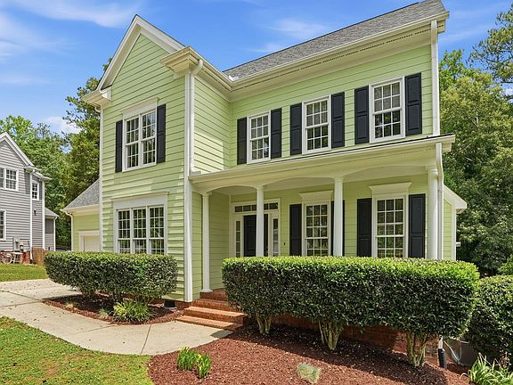 3rd image of 7 Morgans Ridge Ln