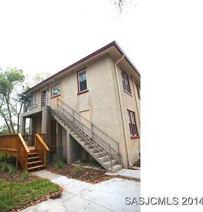 78 Riberia St #B — Photo 16