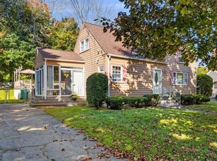 20 Douglas Ter, Lowell, MA 01852