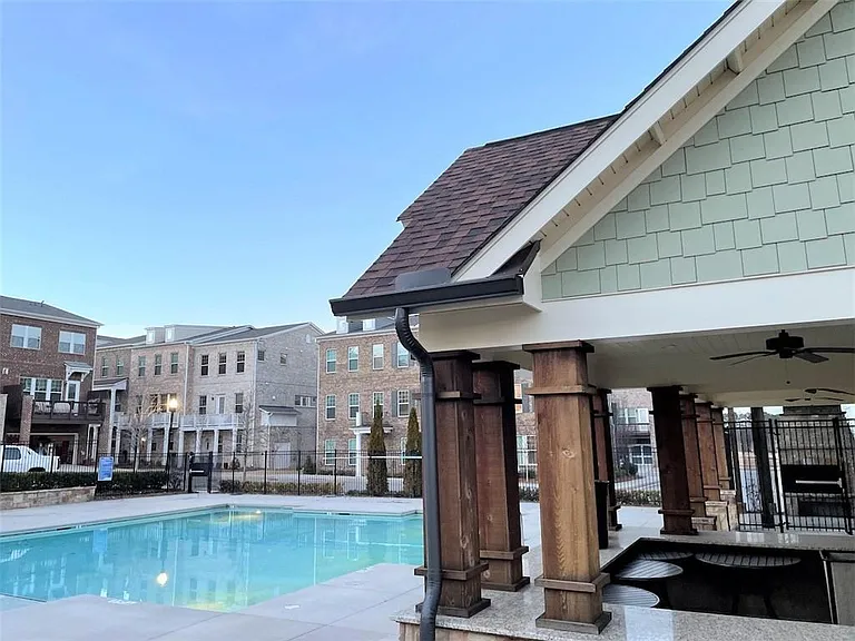 404 Caravelle Walk — Photo 16