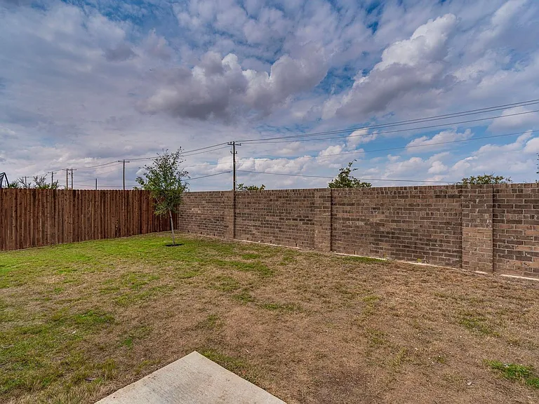 4432 Sagecroft Rd — Photo 38