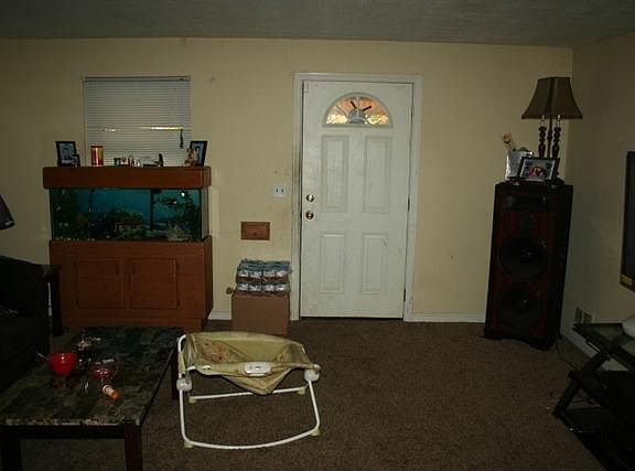 4th image of 1048 Woodlawn Ave