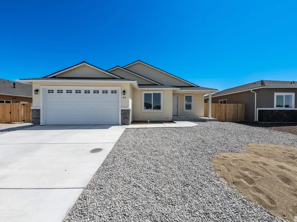 850 Great Basin Ln, Fallon, NV 89406