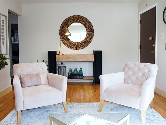 4th image of 1285 S Beach Ct