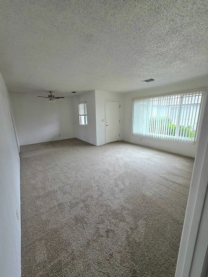 2807 June Street — Photo 2