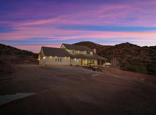 9301 Windy Ct, Agua Dulce, CA 91390