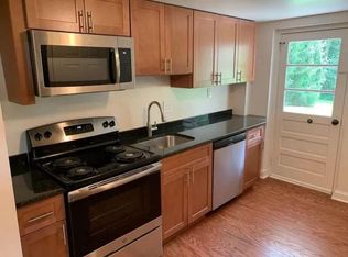 1025 Howellville Rd, Berwyn, PA 19312