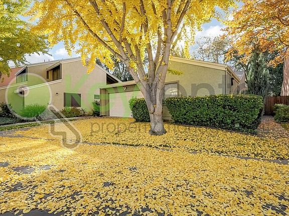 2nd image of 2692 Bradford Way