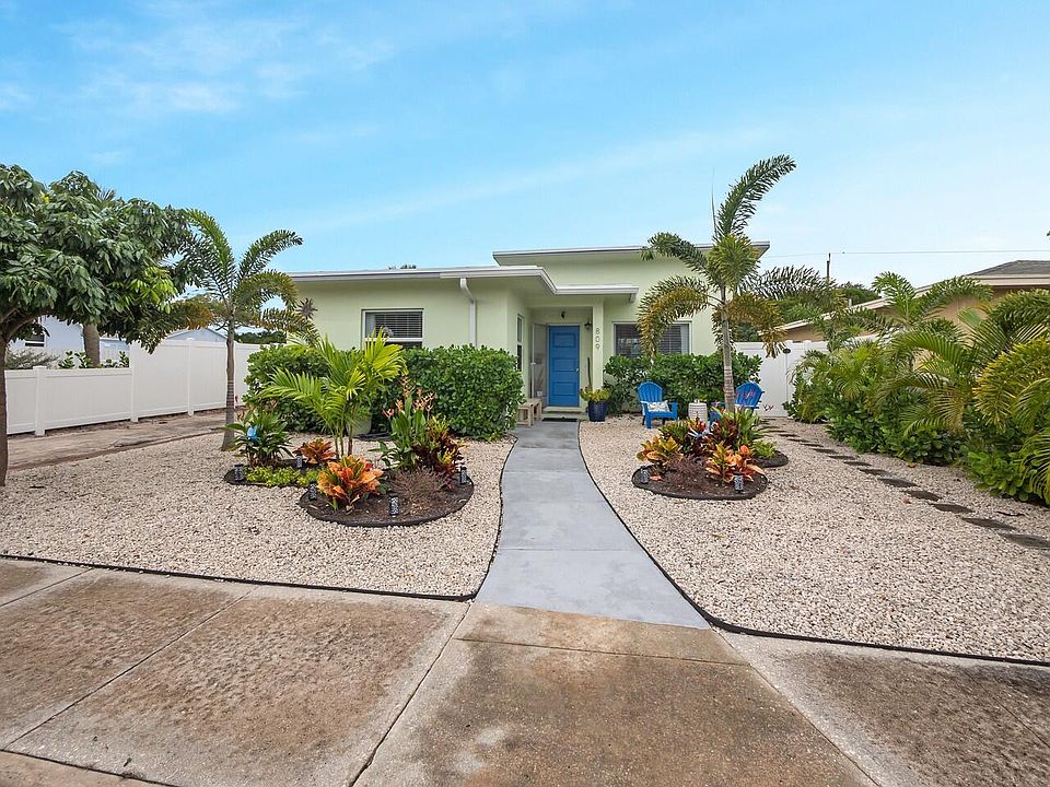 1st image of 809 N Ocean Breeze