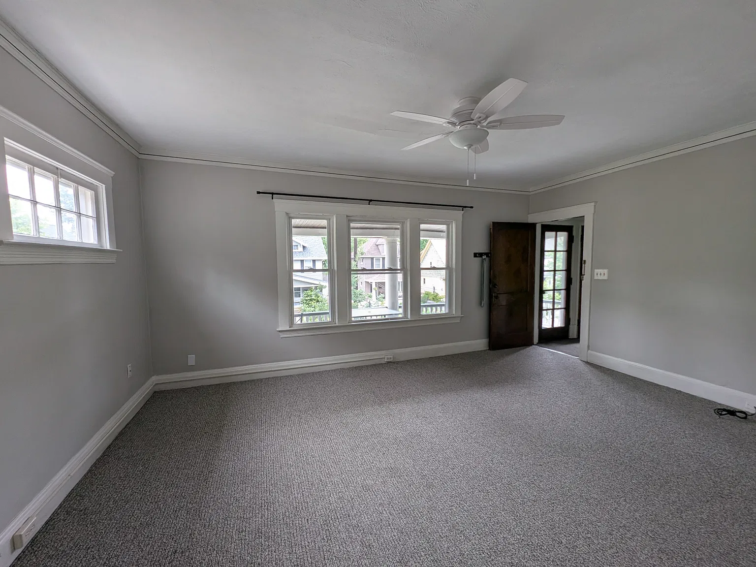 1253 Cranford Ave — Photo 3