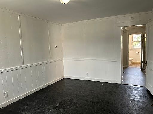 2nd image of 506 Logan Ave