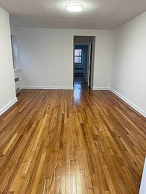 5th image of 135-05 Hoover Ave APT 6C