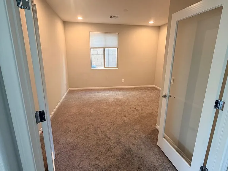 10025 Desert Bighorn Ct — Photo 10