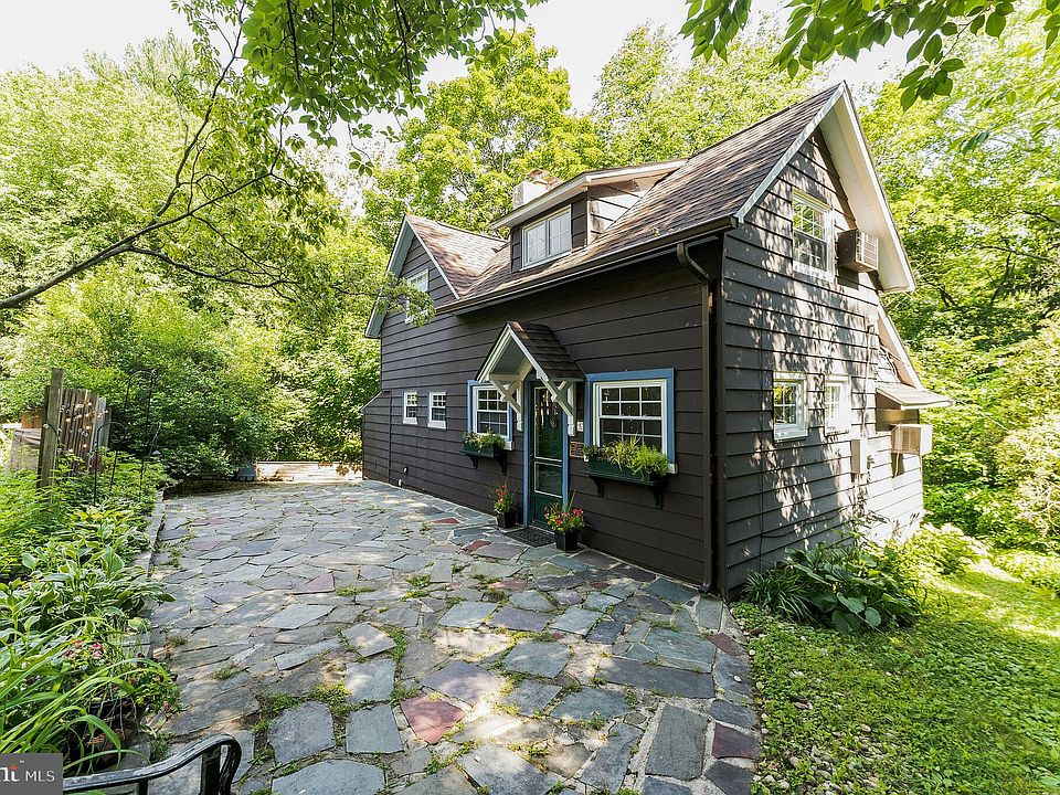 5 Prices Ln, Rose Valley, PA 19063 Zillow