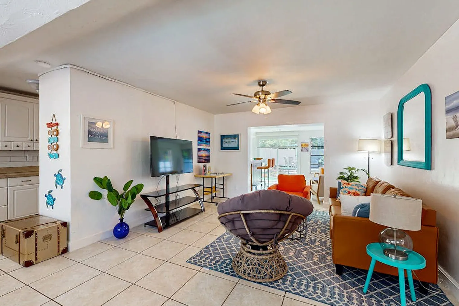 2 bed, 2.0 bath, 1679 sqft, $7,167 — Photo 3