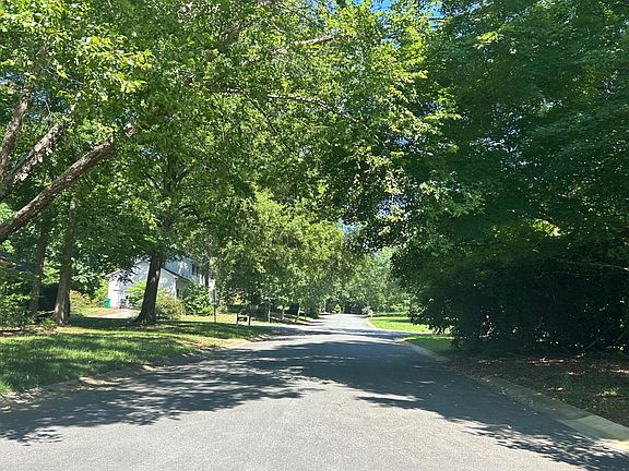 5th image of 7248 Leaves Ln