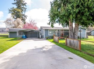 722 2nd Ave SW, Castle Rock, WA 98611