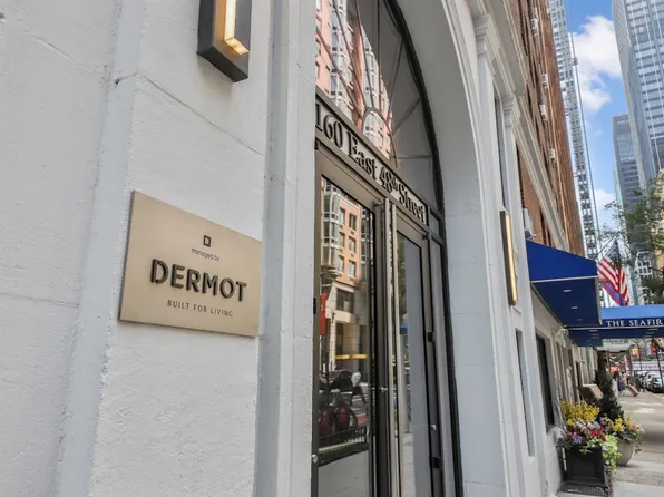 160 East 48th Street image 19 of 20