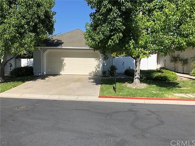 1st image of 931 Bluebell Way
