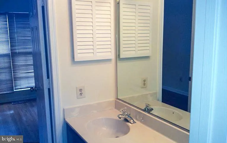 7130 Tolliver St — Photo 17