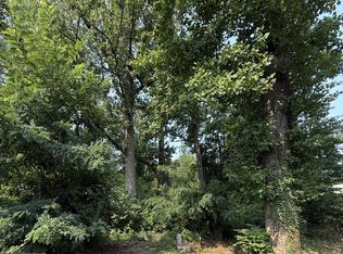 9300 Old Georgetown Rd, Bethesda, MD 20814
